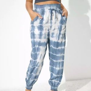 American Eagle Outfitters Blue Tie-Dye Joggers